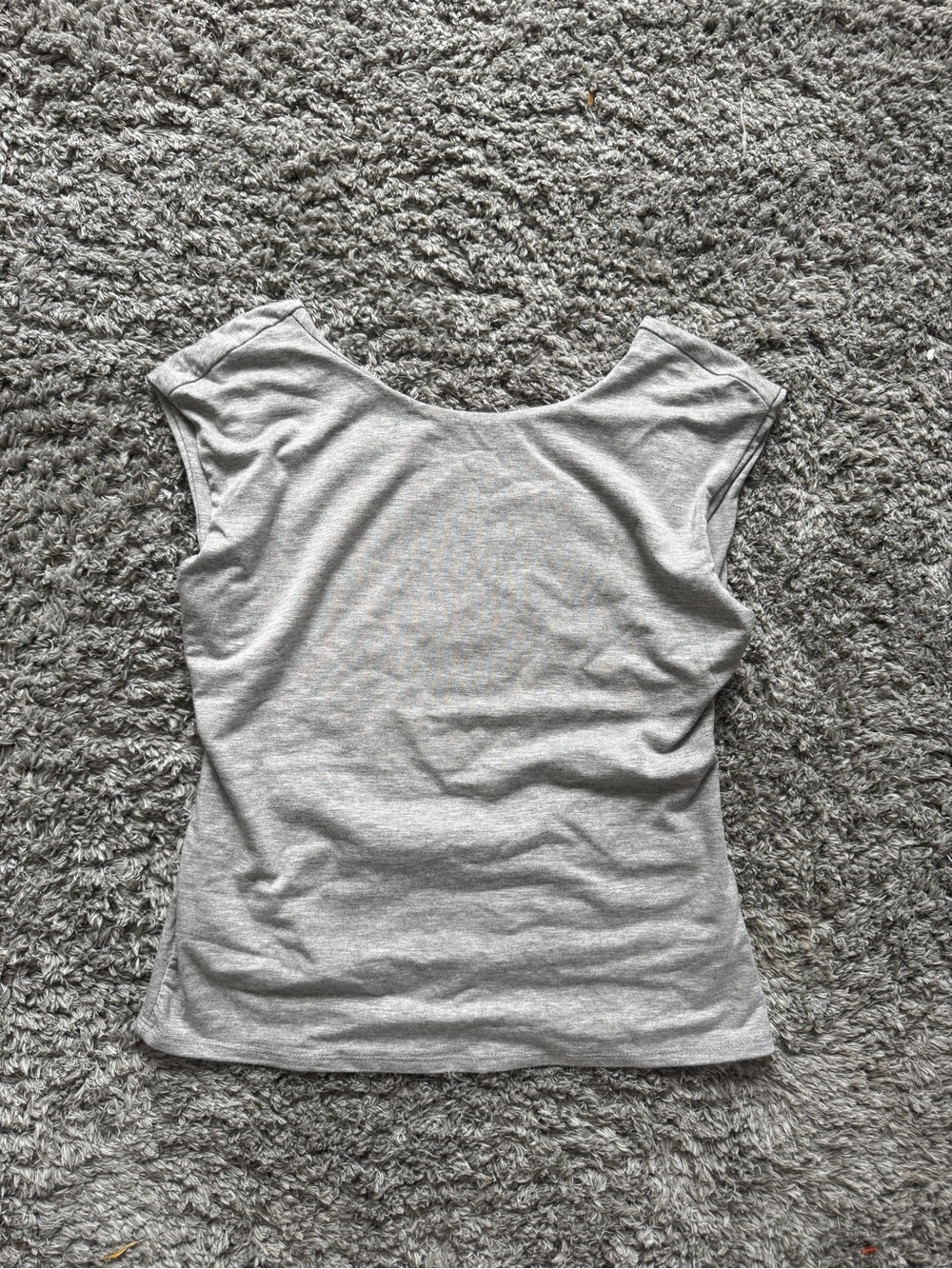 backless gret tank top